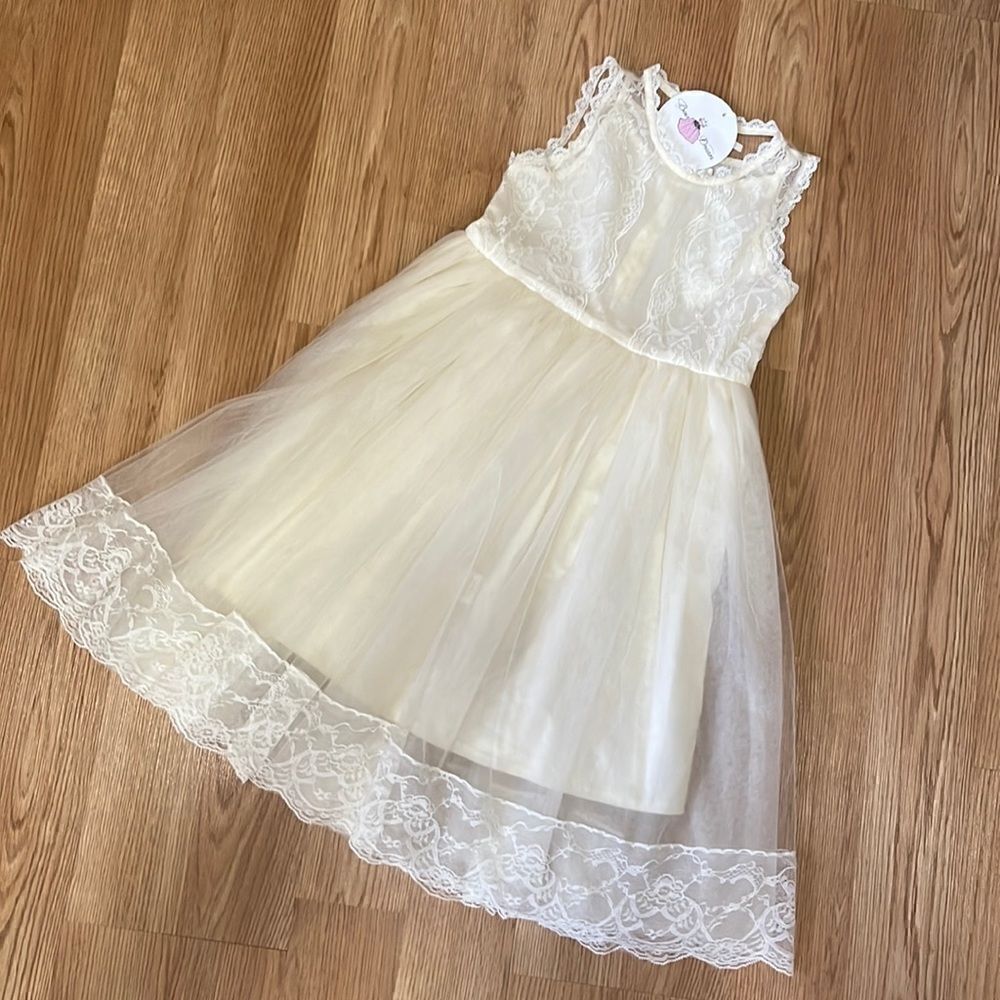 Beautiful Girls NWT Size 8 Dress